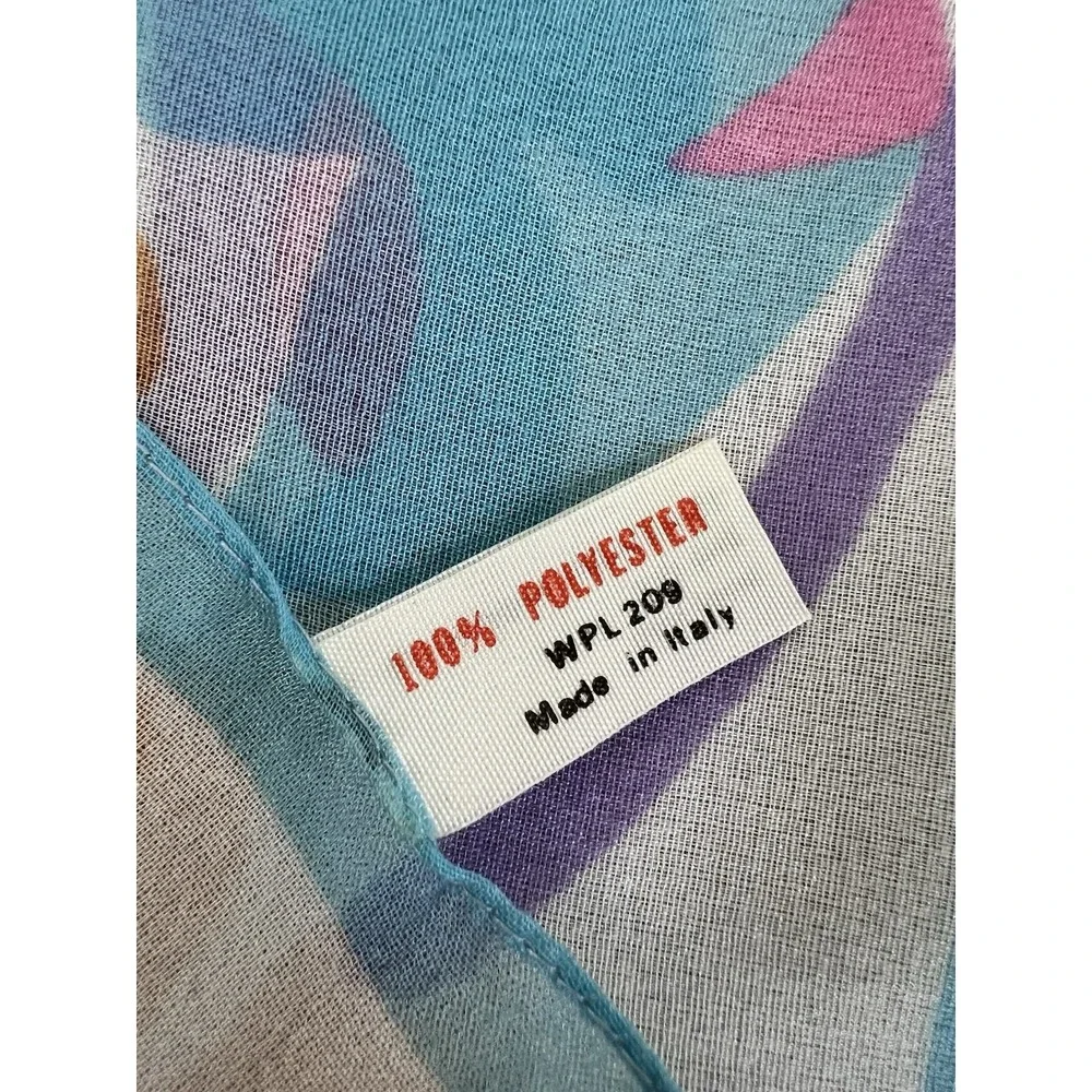 Vintage made in Italy Scarf Floral 100% Polyester‎